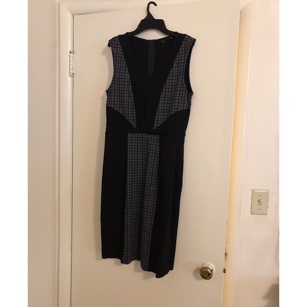 Business style dress- Size Large